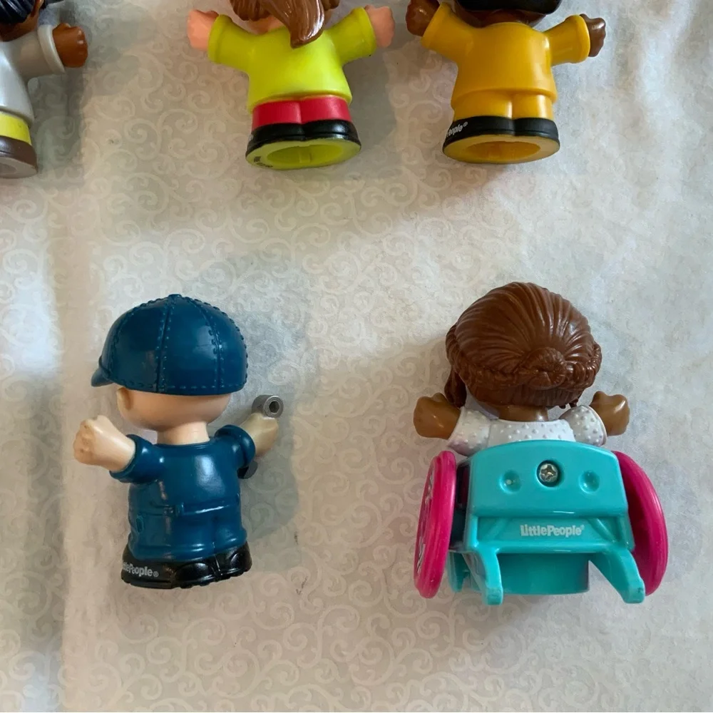 Lot Of 7 Fisher Price Little People Figures Firefighters Zebra